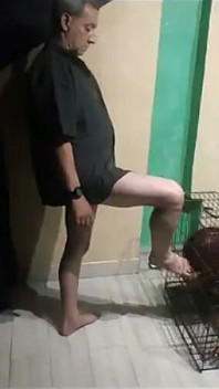 Uctívání nohou mého majitele 02