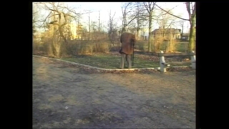 Deutschland porn: A Horny Young Girl Is Looking for a Man to...