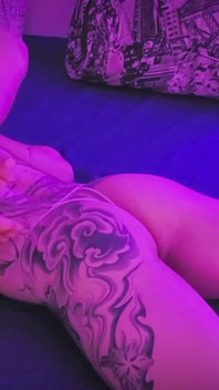 Svedla jsem nevlastního bratra, aby dostala creampie | Kráska Kotě