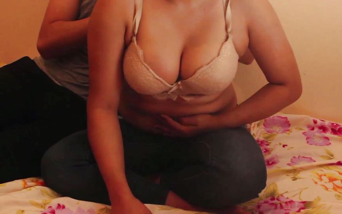 Indo Sex Studio: Desi Bengali Bhabhi hete sexy vrouw geneukt met haar man -...