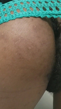 Tu veux me voir sans culotte ?