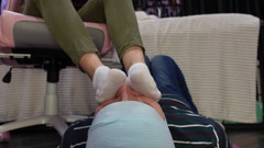 Mistress Priest: Sweaty Feet for Slave