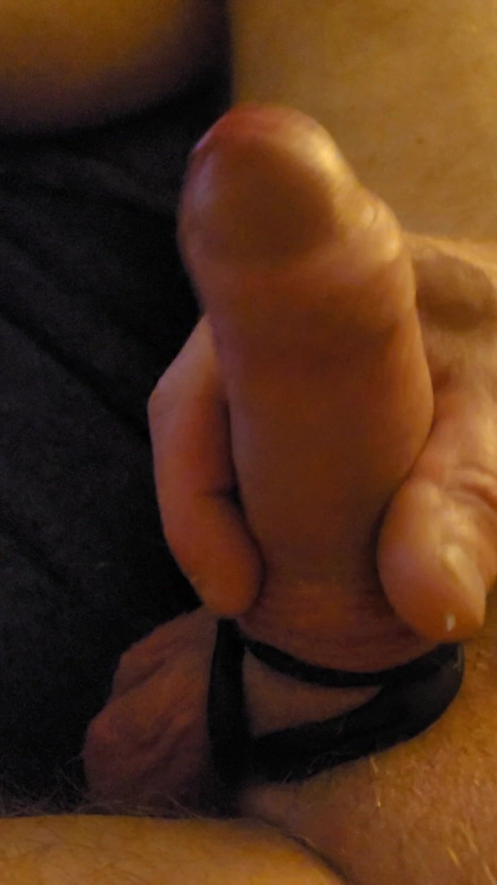 Hill Billy Willy: Masturbando mi polla gorda de nuevo