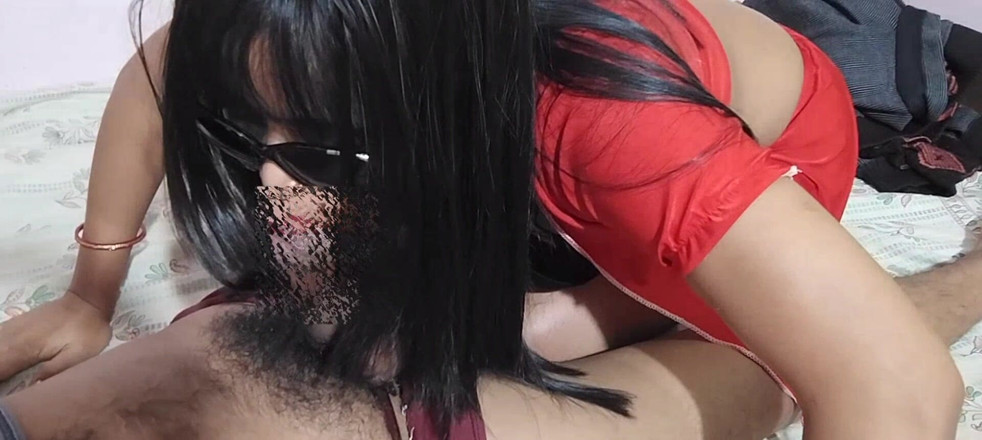 Hot Indianbhabhi: Ateşli Hintli desi üvey erkek kardeş ve üvey kız kardeş ateşli seks
