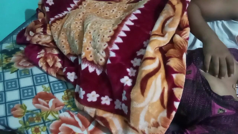 Manjushukla: Video Romantik Pasangan India