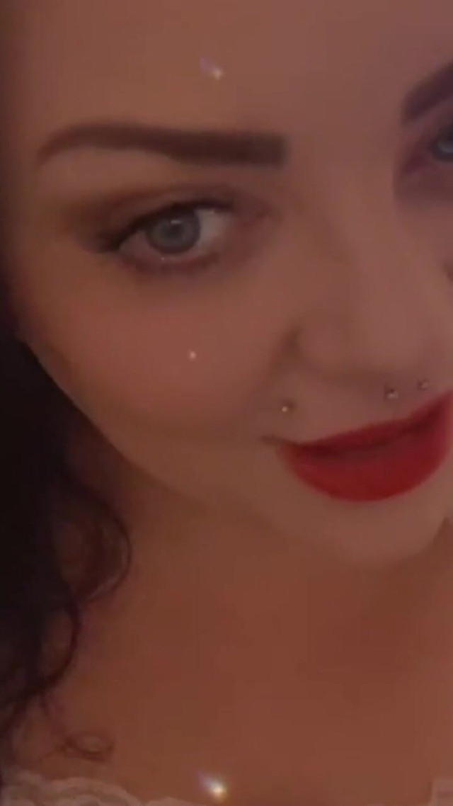 Give Me Some Loveeeee (Crystal Denison UK) Give Me Some Loveeeee (Crystal Denison UK)