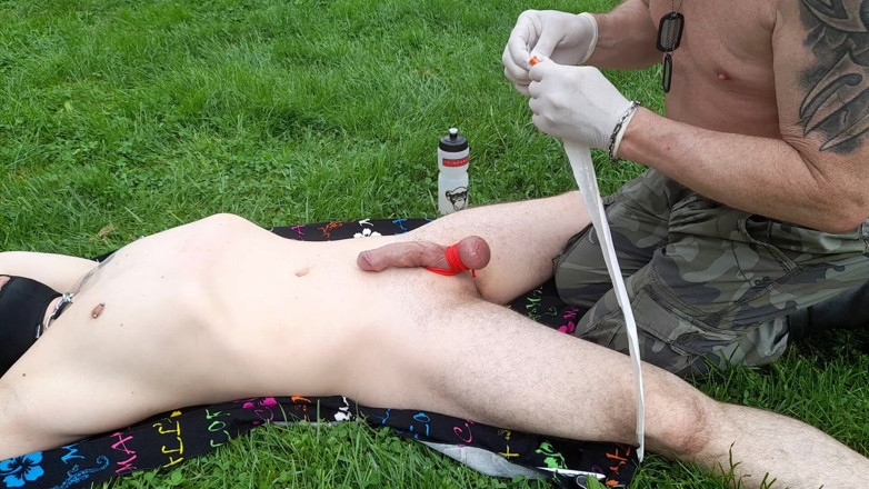 Master Drex: Cazzo nell'erba