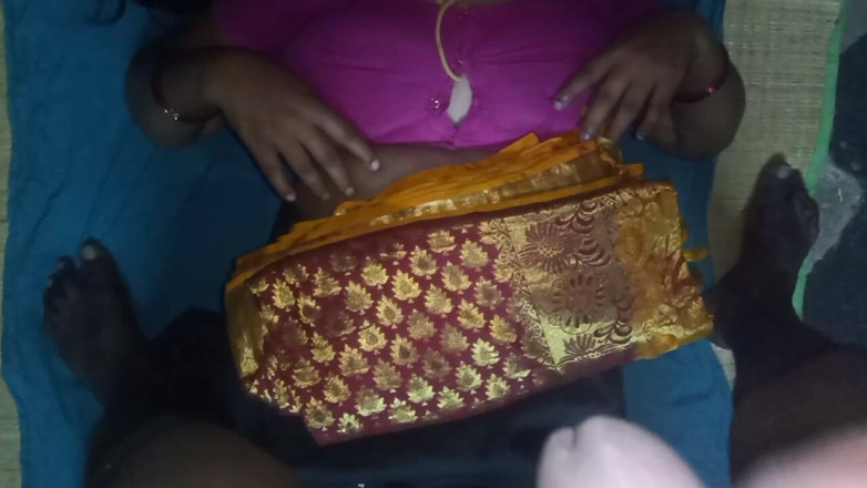 Priyanka314: Gospodină indiană Thelgu Bhabhi futându-se acasă