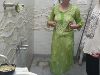 Indian Sutela Bhai Saw the Stepsister Doing the Scandal and Even After Refusing to Demand to Her Take off the Clothes and Suck