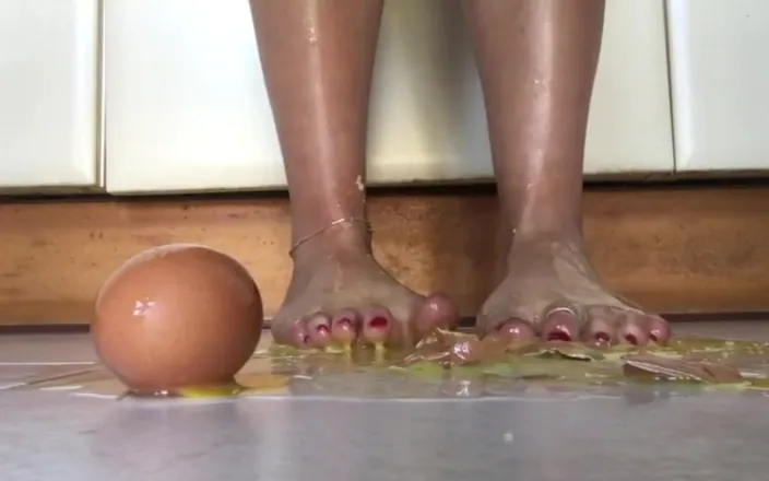 PriyaNaavya: Crushing Eggs with Her Sexy Barefeet