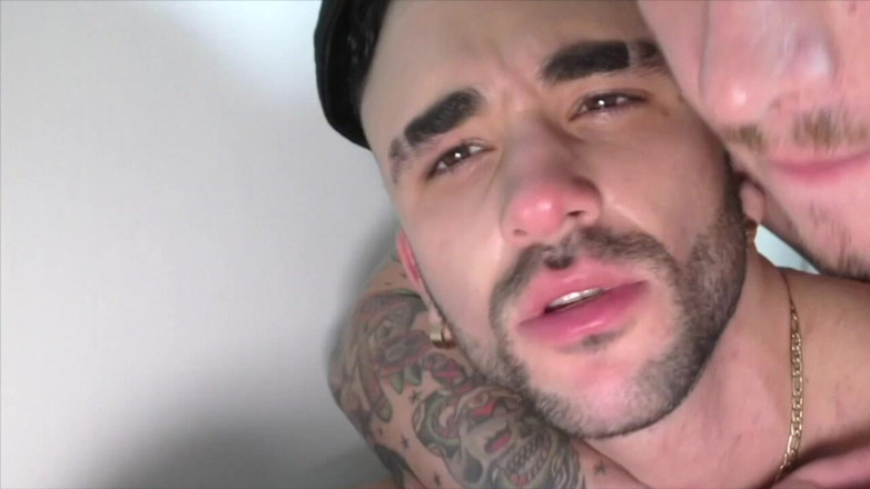 TRANSBOY STUDIO PUSSY MAN: FTM chlap ji dá heterosexuálnímu chlapovi