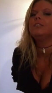 Sexy Video: Electra