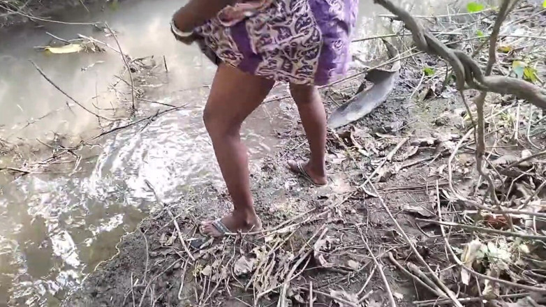 Pumi: Outdoor-sex in meiner desi bhabhi