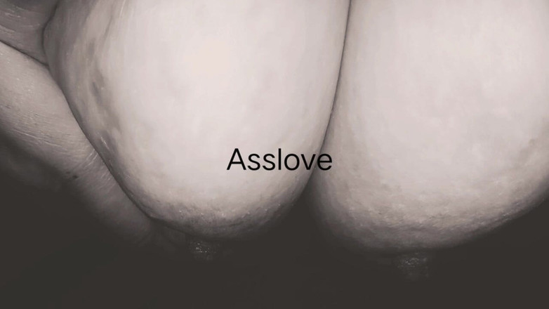 Asslove: Ha preso la figa di una sorellastra lontana