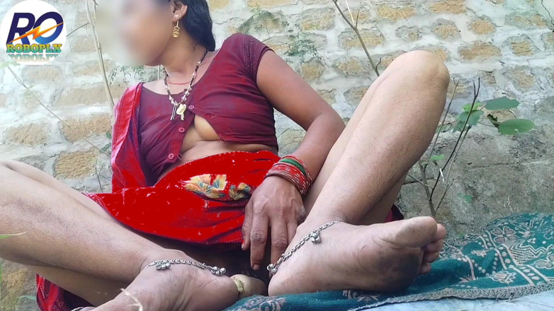 ROBOPL Xhamster: Desi village Bhabhi Er was een verlangen om het poesje...