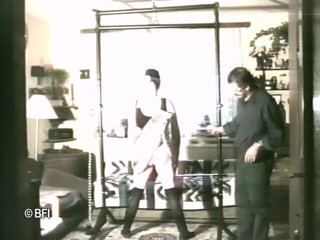 Slave Seks: Blindfolded chick dominated hard from her punisher