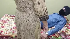 Me follé a mi novia universitaria paquistaní tres veces con gran coño