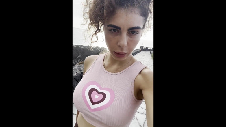LadyAna: Eu tenho que fazer xixi, desculpe