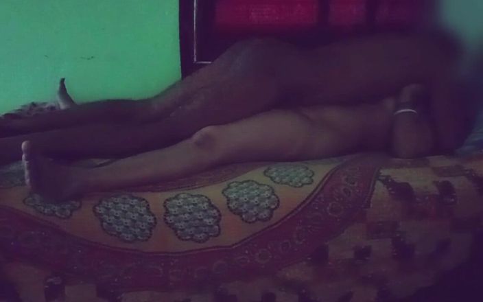 Housewife 69: Podvádění desi indické manželky sex s jejím bývalým a nahrané...