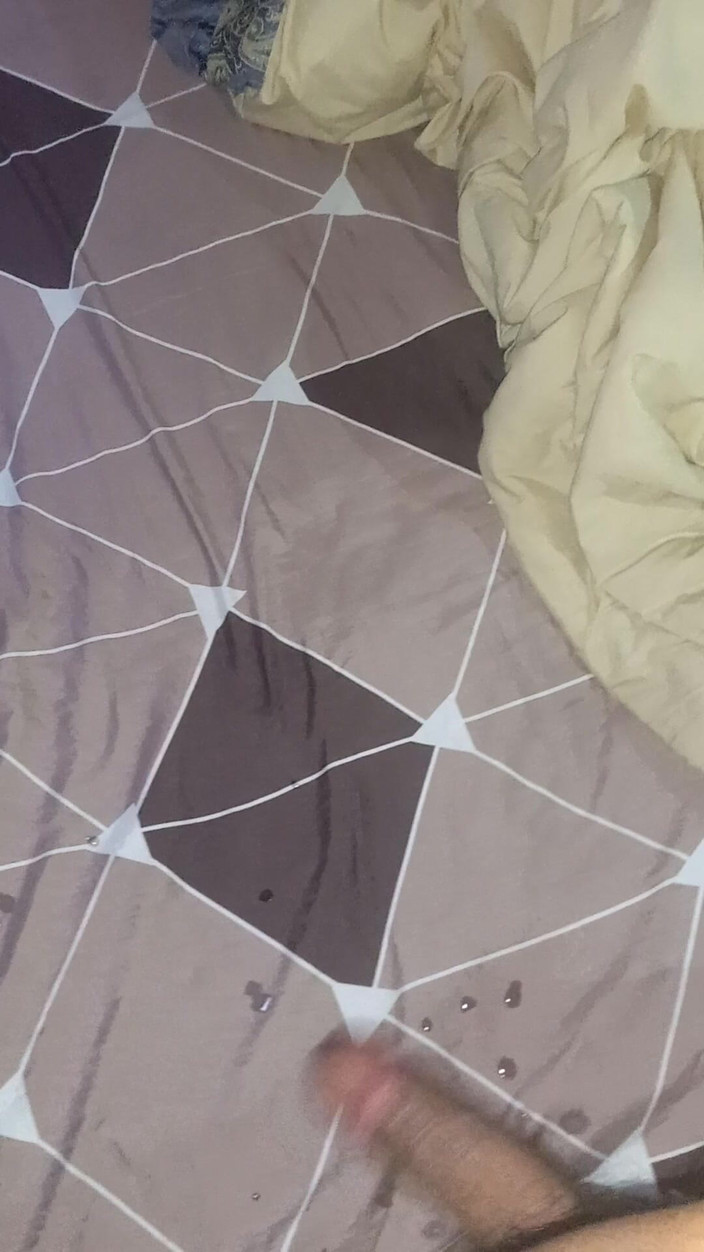 E-Alfa: Nevlastní neteř ztrácí svou nevinnost se svým hanebným