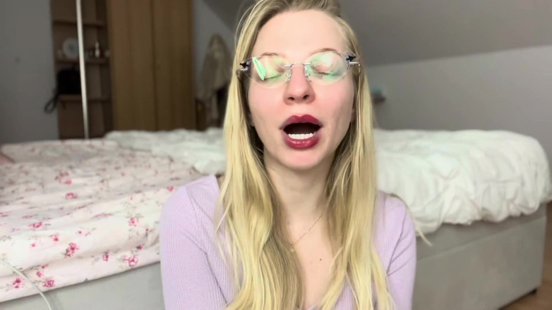 Goddess_Bella_Rae: Perché dovresti essere su Grindr adesso recensione dell'app