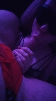 18 Yers Girl Form Poland Doing Blowjob