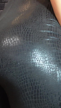 Sé mi silla brillante para el culo del catbody
