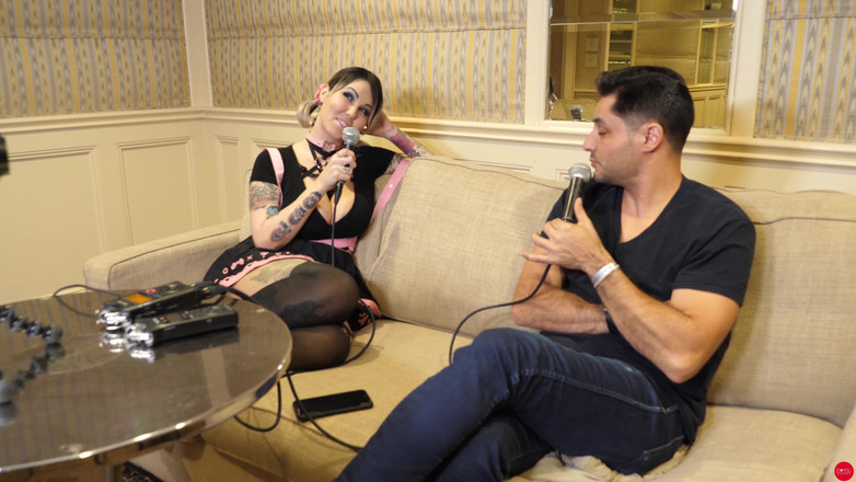 Comma D Productions: Ep 154 | Amberstarr | Tam bölüm | Porn Stars R Ppl