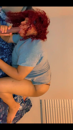 Hicktown_hoochi: Ssanie mojego dużego czarnego dildo powolne i niechlujne