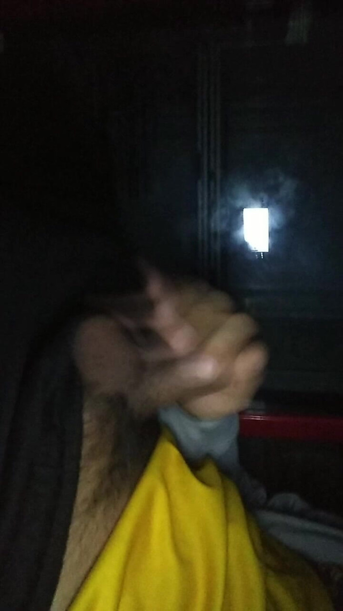 AlexAlejandro13: Masturbazione in veranda