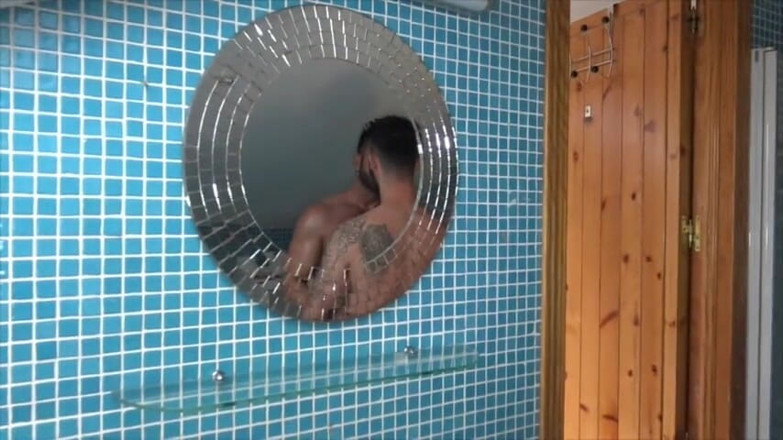 Gaybareback: Martin Mazza трахнул без презерватива Алехандро Торрес