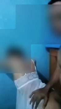 Manželka souseda má problém se ostříháním vlasů