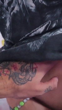 POV aftrekbeurt Camilo Brown geeft een helpende hand aan magere Twink Magic C
