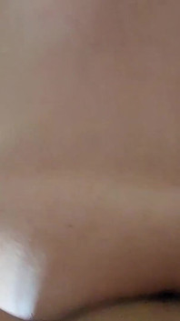 Geef me al het sperma van je ballen in mijn darmen en vergap mijn kontgaatje