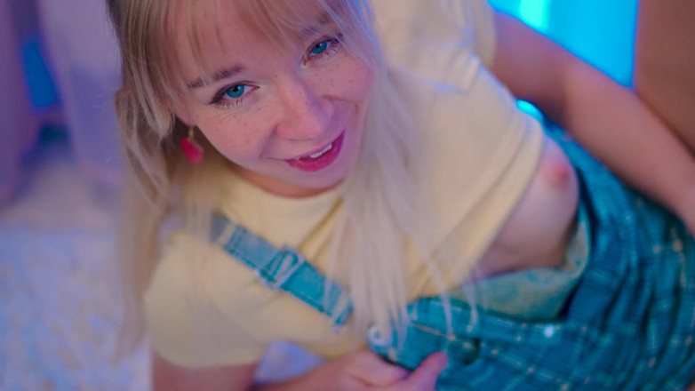 Jolie Lyon: Přítelkyně vašeho nevlastního syna s tebou musí podvádět