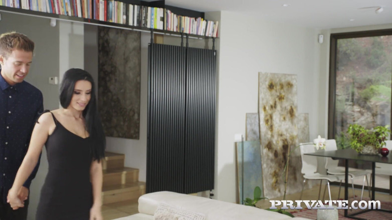 Private.com: Nelly Kent พร้อมมอบของขวัญวันเกิดสุดเสียวให้ผู้ชายของเธอ