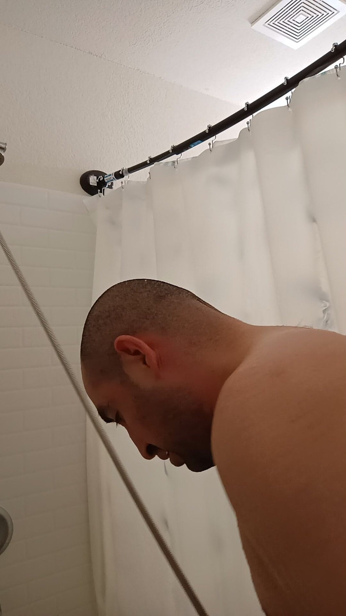 Brandon Lee: Duschen Und Fertig Machen...