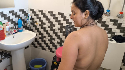 Desi chudai hub: Knulla i skogen vid vattenfallet