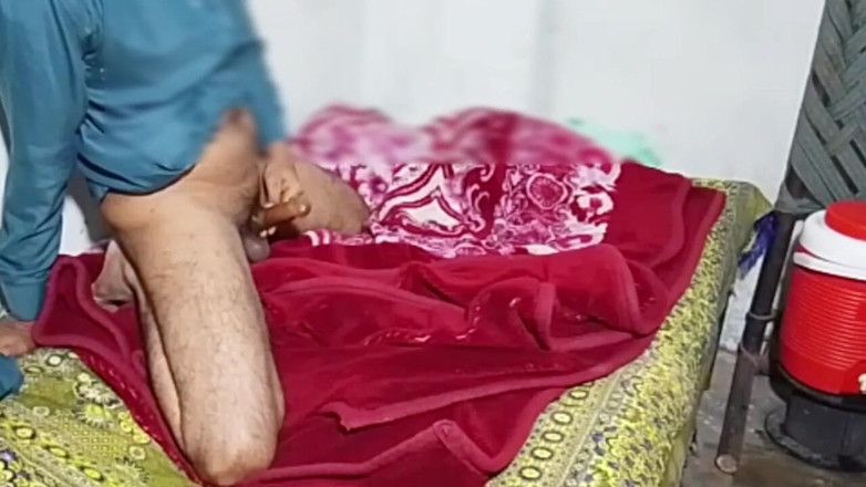 Abida sexy: Het pakistanska Bhabhi knullad grovt av gammal styvfar in law