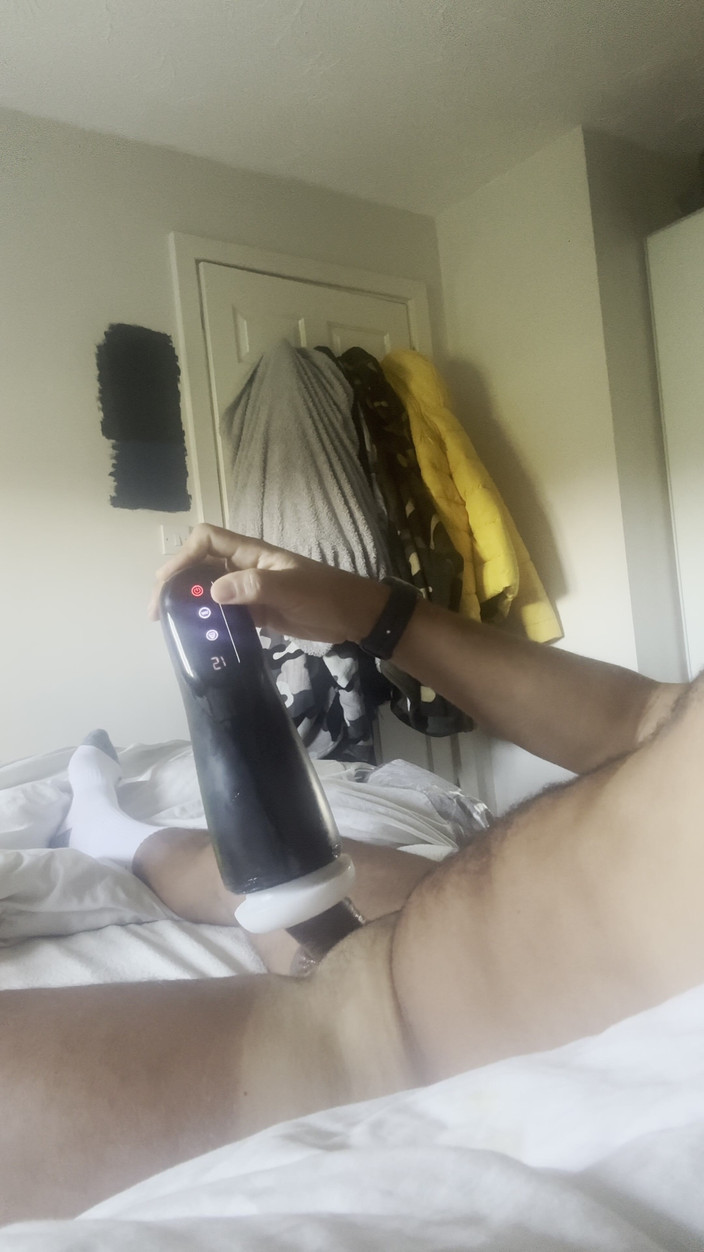 Kadu: Namiętny hardcore seks z nową zabawką