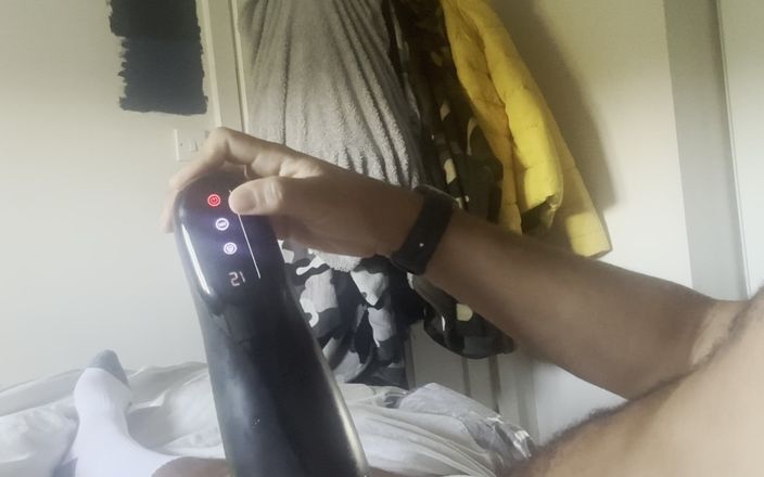 Kadu: Gepassioneerde hardcore-seks met nieuw speeltje