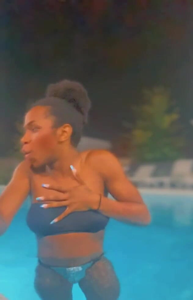 AJ180: Aj180: Jen klip 36