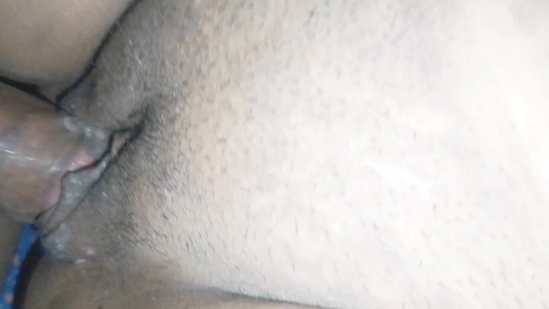 Loving couple: When Brother-in-law Was Not at Home, He Fucked Big Stepsister