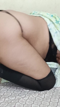 Hintli üvey kız kardeş birlikte oynuyor ve ateşli orgazm dölleme xxx amcıkla sona erdi