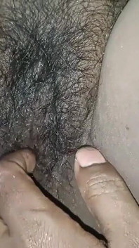 Jonge buurvrouw volledige naaktmassage voor vrouw -6
