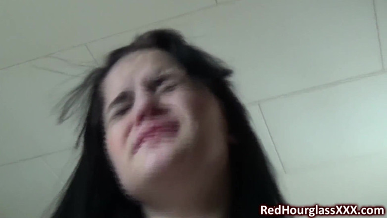 Red Hourglass Amateurs: Ngentot penari striptis di rumah