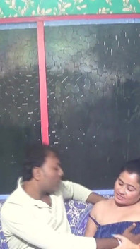 Indyjski Gorący Bhabhi i Naigerian Boy Hardcore Sex Evening Time