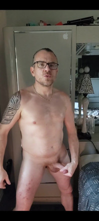 I Love My Low, Long-hanging Cock!!