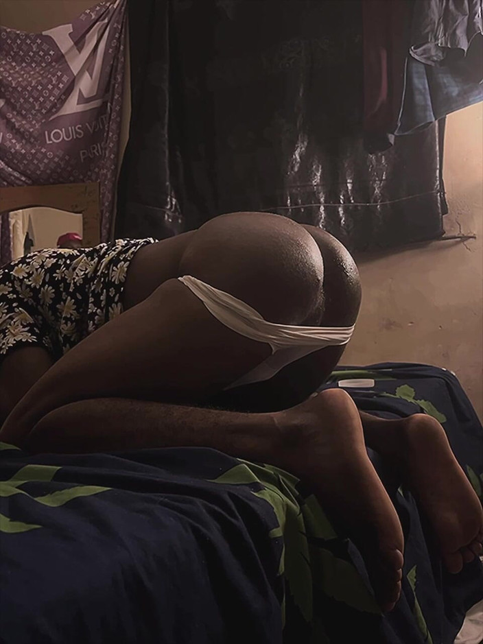 Stilesbhalifa1: Azgın kadın kılıklının doğum günü sürprizi; Bölüm 2