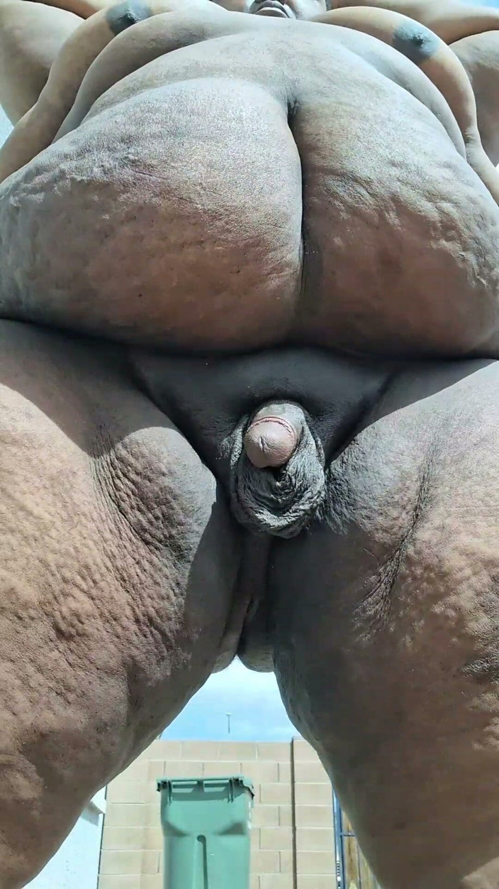 FantomeBi: The Piss Video 2
